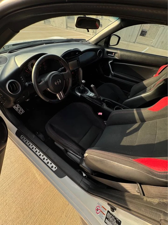 2014 Scion FR-S - Image 11 of 20