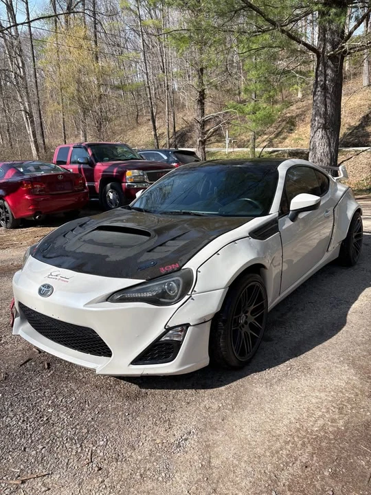 2014 Scion FR-S - Image 5 of 14