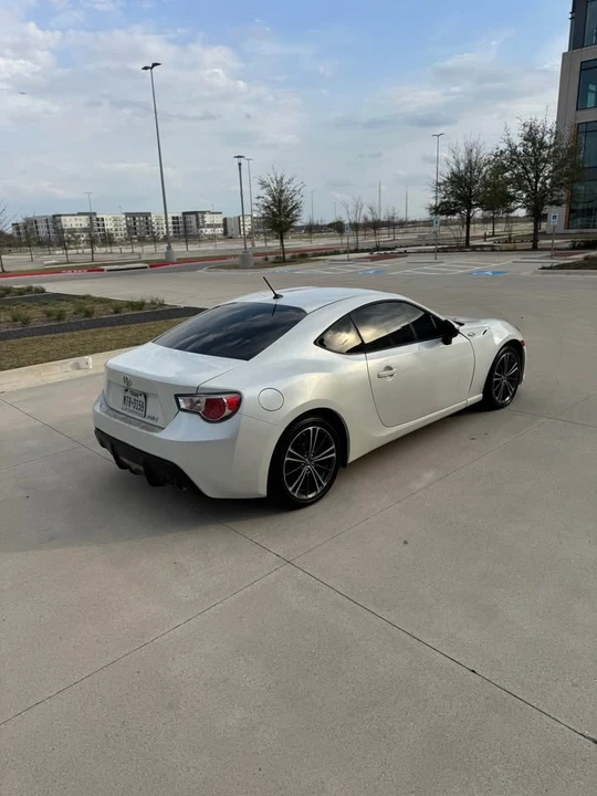 2014 Scion FR-S - Image 6 of 20