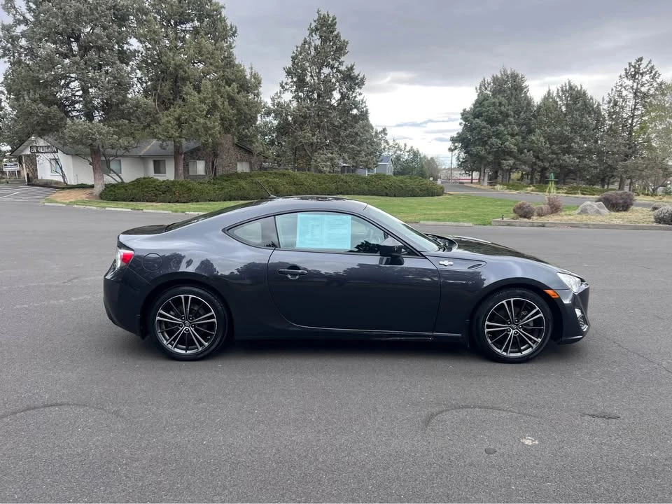 2014 Scion FR-S - Image 2 of 10