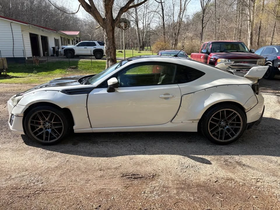 2014 Scion FR-S - Image 4 of 14