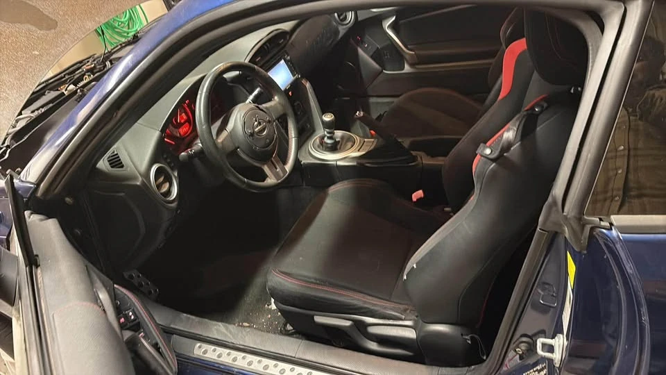 2014 Scion FR-S - Image 6 of 9