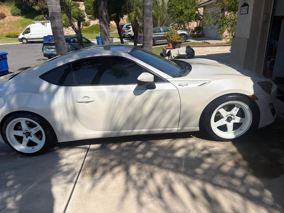 2014 Scion FR-S - Image 4 of 11