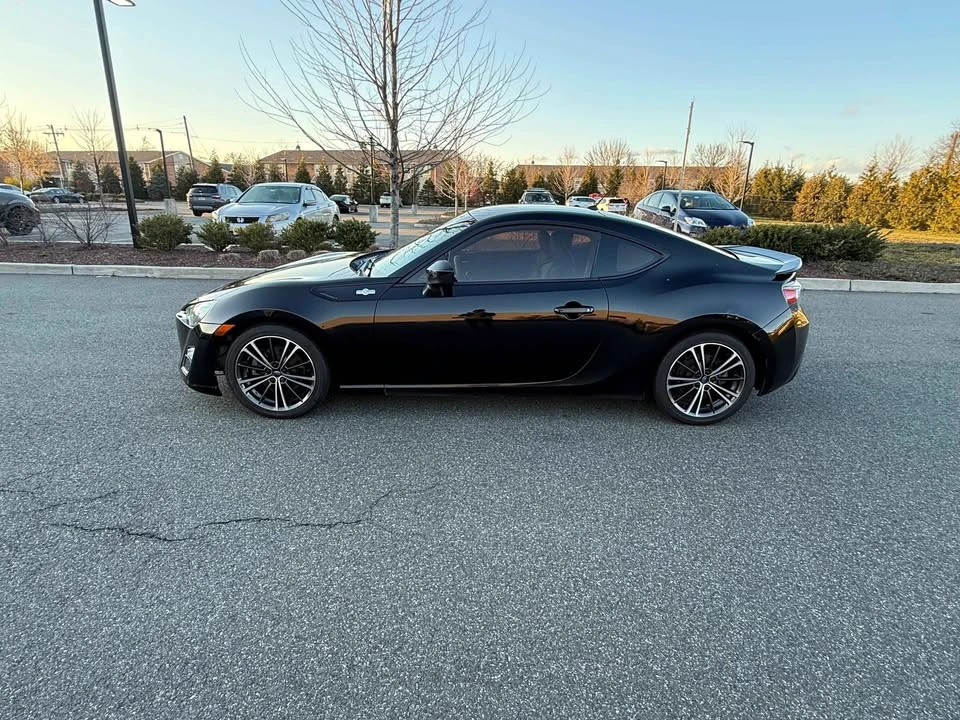 2014 Scion FR-S - Image 2 of 19