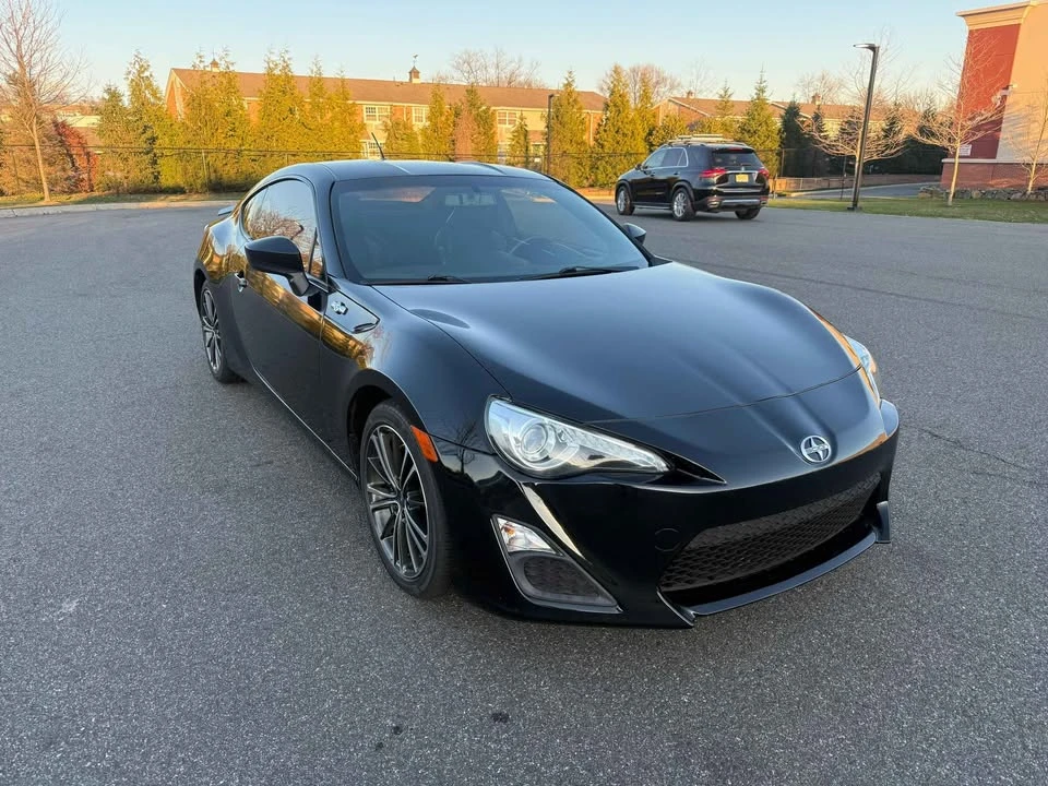 2014 Scion FR-S - Image 8 of 19