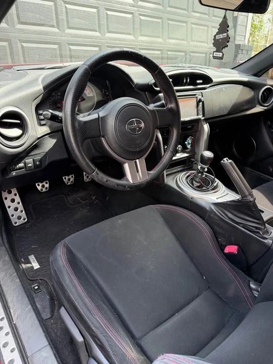 2014 Scion FR-S - Image 12 of 18