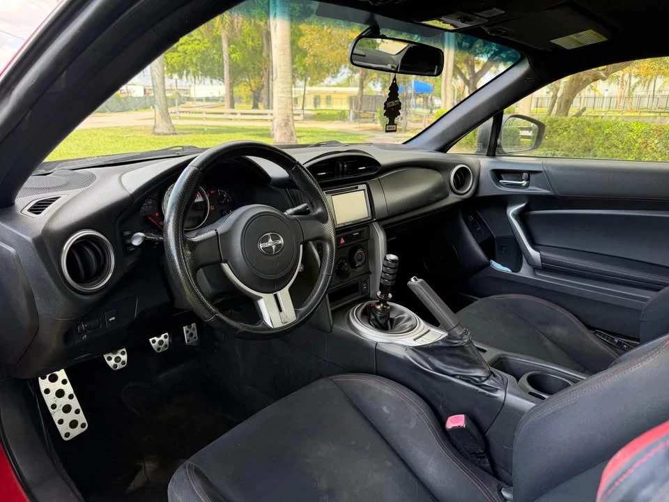 2014 Scion FR-S - Image 10 of 13