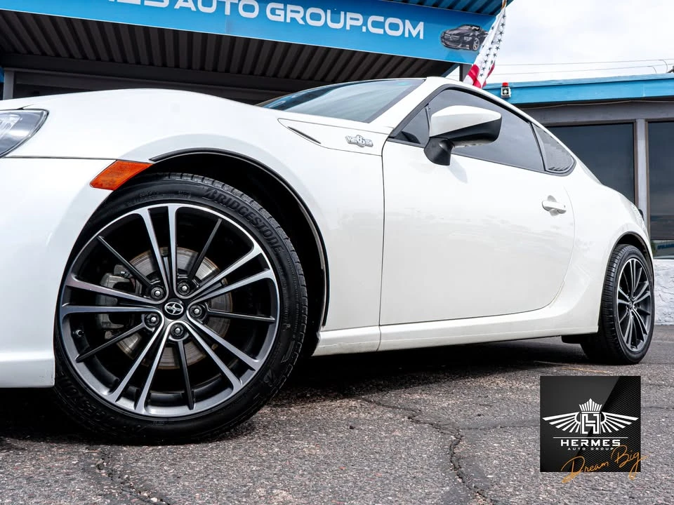 2014 Scion FR-S - Image 10 of 20