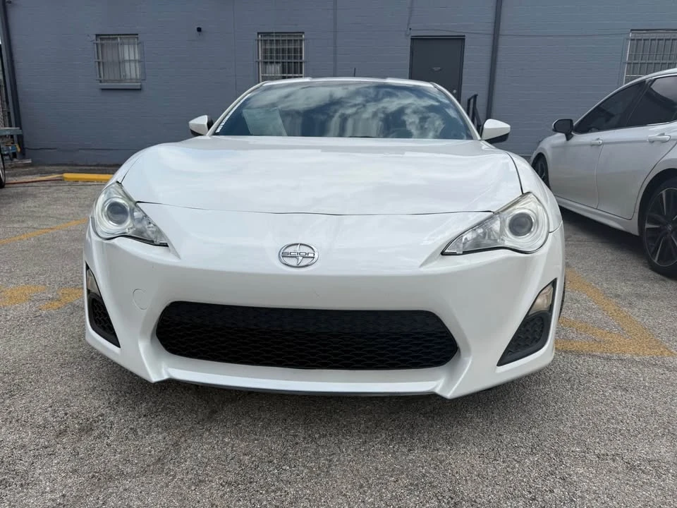 2014 Scion FR-S - Image 3 of 11
