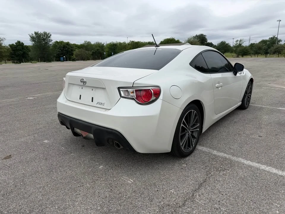 2014 Scion FR-S - Image 7 of 11