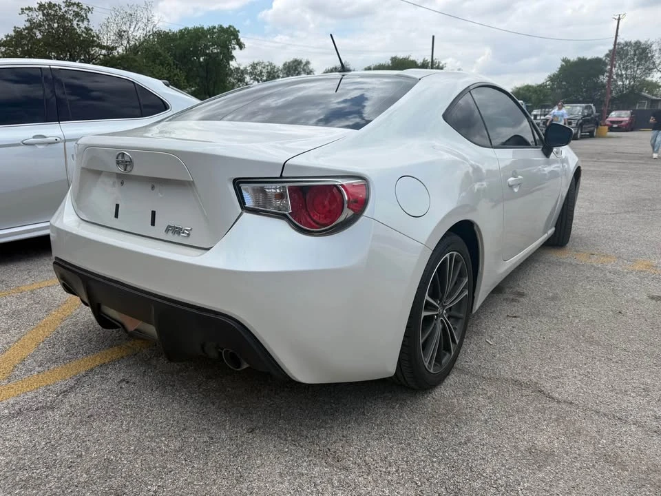 2014 Scion FR-S - Image 5 of 11