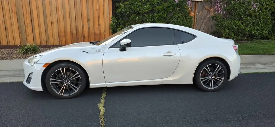 2014 Scion FR-S - Image 7 of 15