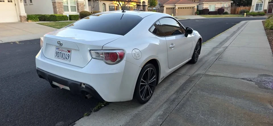 2014 Scion FR-S - Image 3 of 15