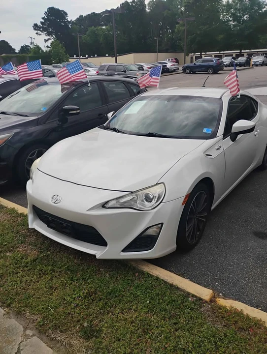 2014 Scion FR-S - Image 2 of 5
