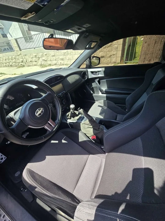 2014 Scion FR-S - Image 9 of 10