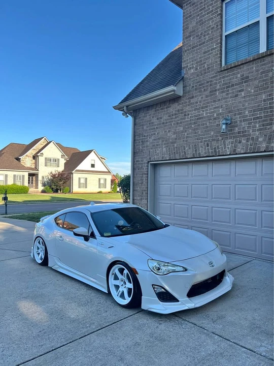 2014 Scion FR-S - Image 2 of 16