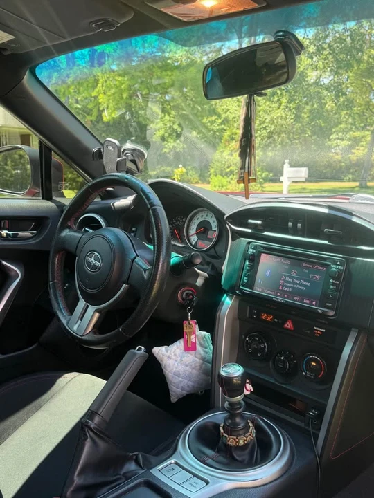 2014 Scion FR-S - Image 13 of 14