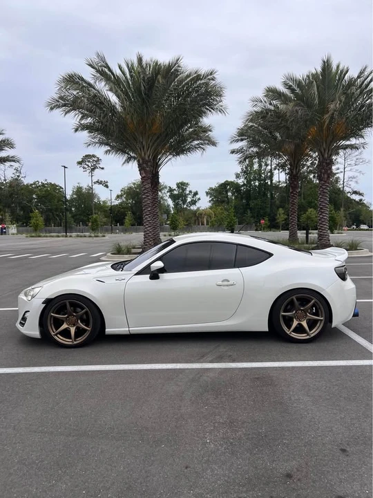 2014 Scion FR-S - Image 2 of 18