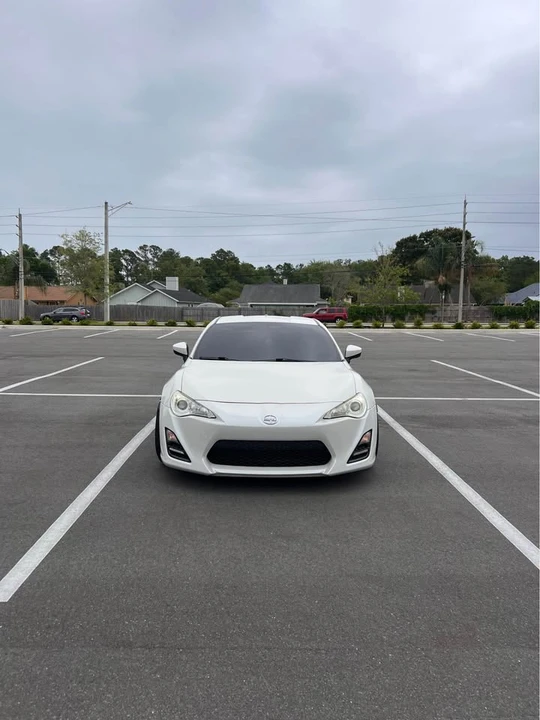 2014 Scion FR-S - Image 8 of 18