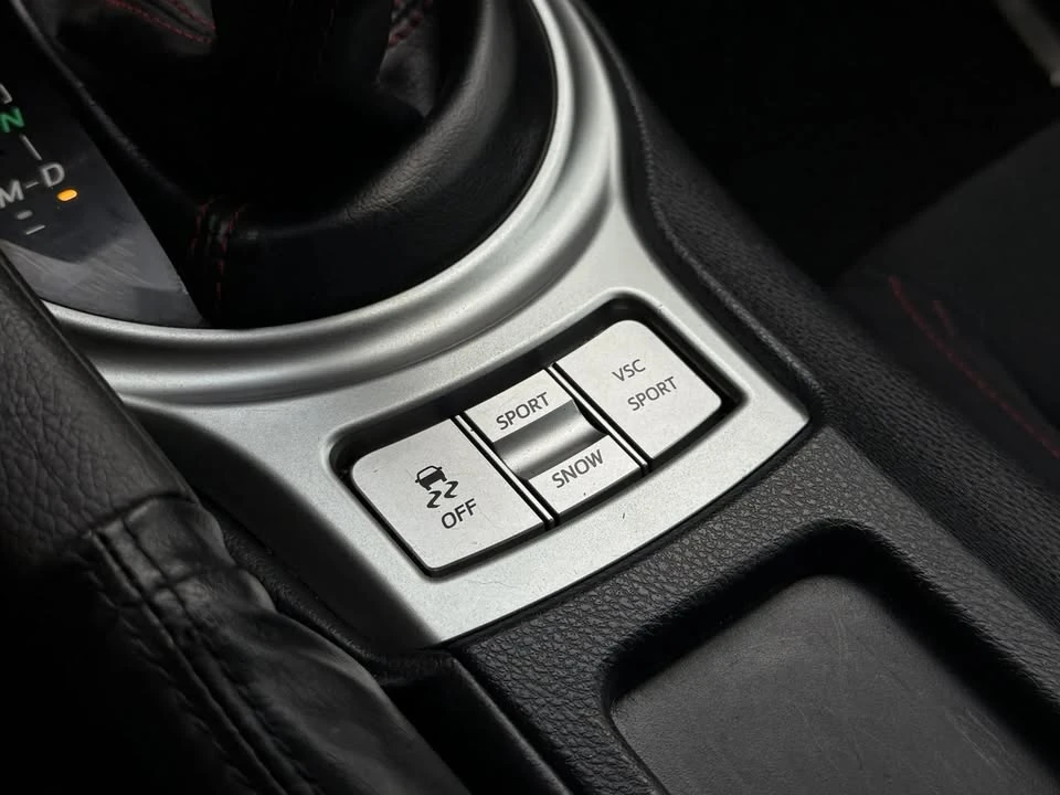 2014 Scion FR-S - Image 10 of 20