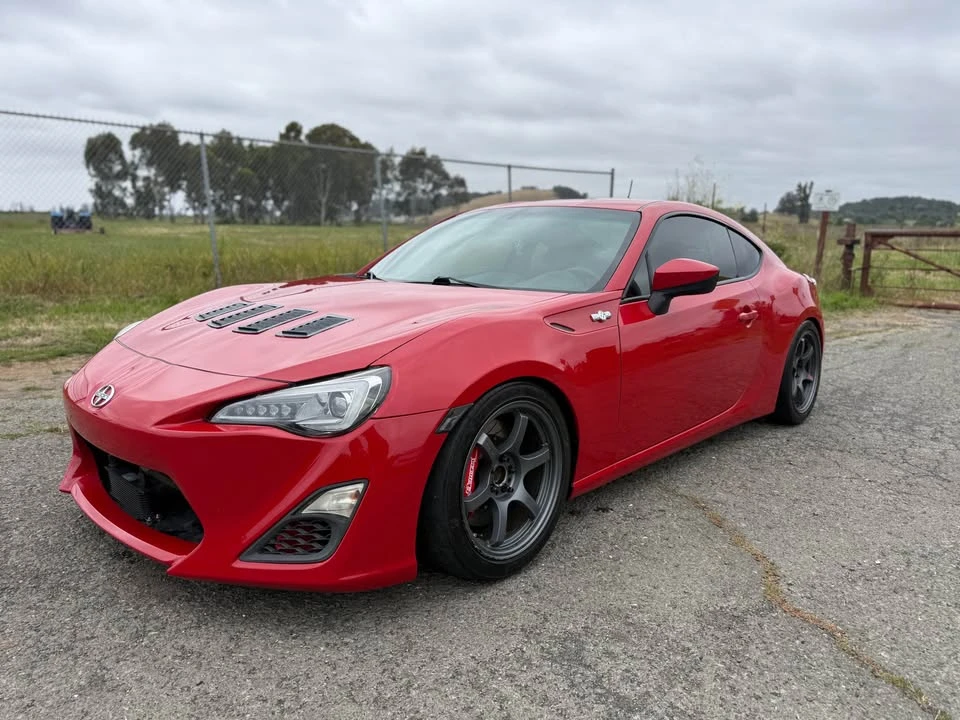 2014 Scion FR-S - Image 2 of 17