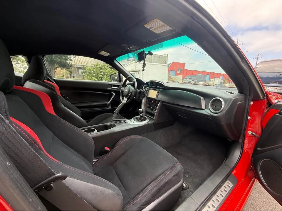 2014 Scion FR-S - Image 10 of 17