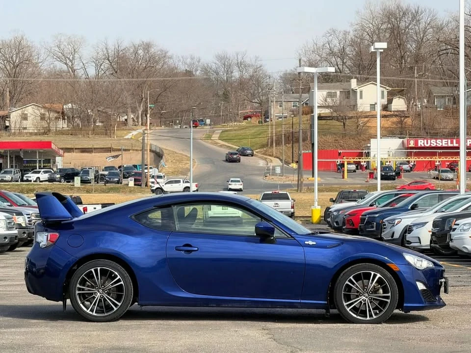 2014 Scion FR-S - Image 5 of 20