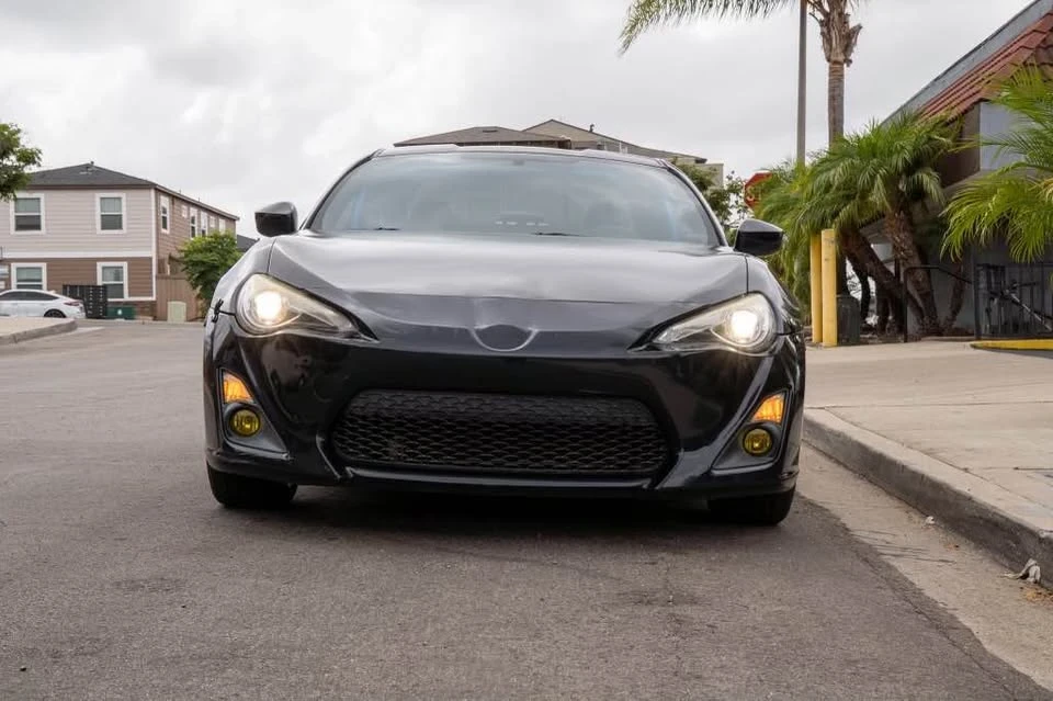 2014 Scion FR-S - Image 10 of 20