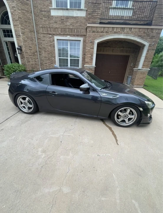 2014 Scion FR-S - Image 10 of 11
