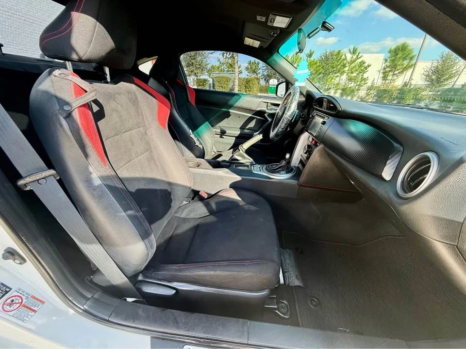 2014 Scion FR-S - Image 10 of 17