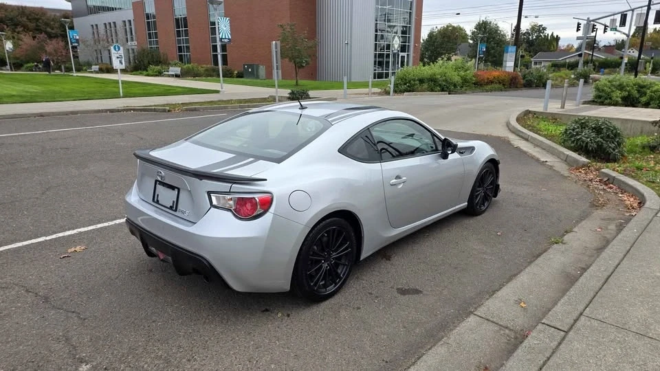 2014 Scion FR-S - Image 5 of 14