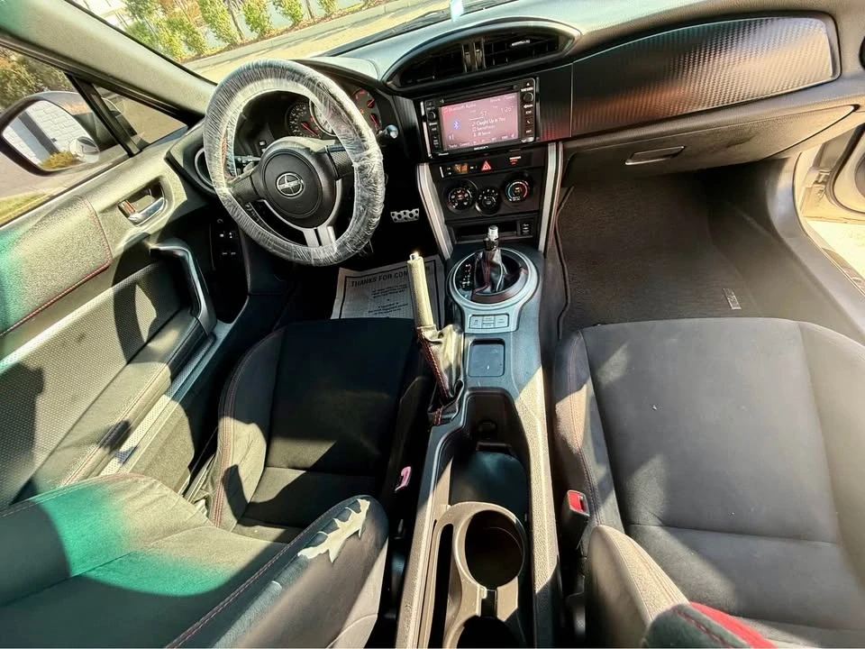 2014 Scion FR-S - Image 9 of 17