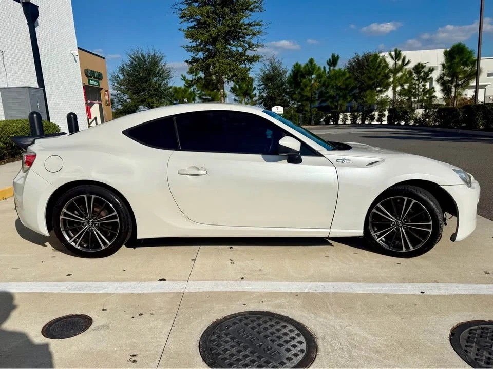 2014 Scion FR-S - Image 5 of 17