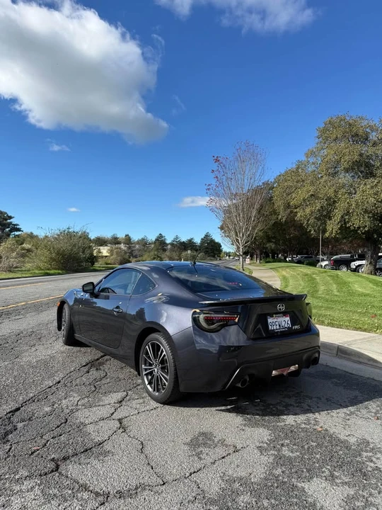 2014 Scion FR-S - Image 2 of 3