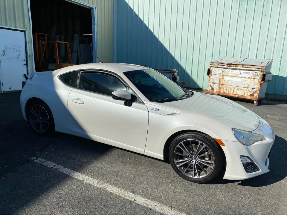 2014 Scion FR-S - Image 9 of 18