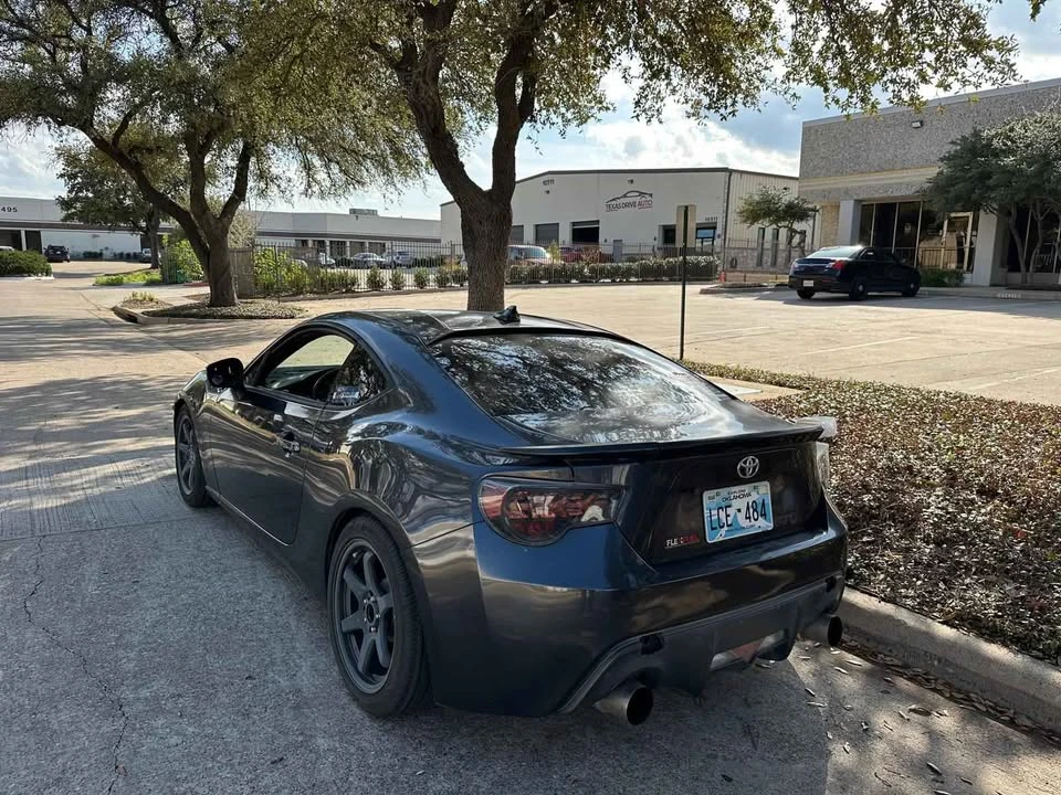 2014 Scion FR-S - Image 9 of 14