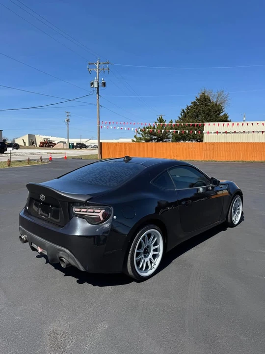 2014 Scion FR-S - Image 4 of 12