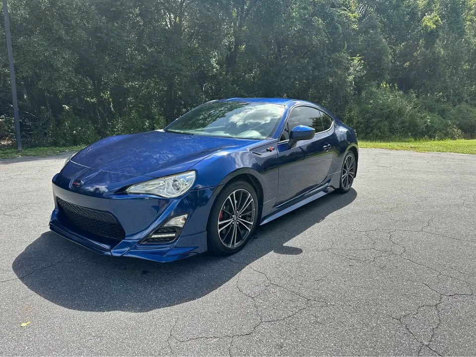 2014 Scion FR-S - Image 2 of 8