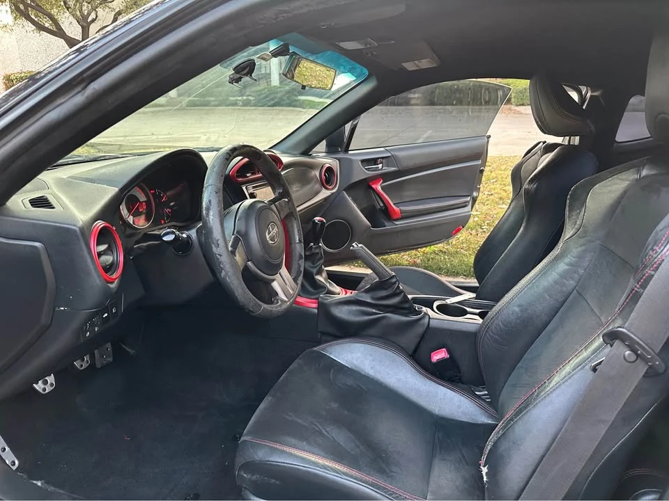 2014 Scion FR-S - Image 10 of 19