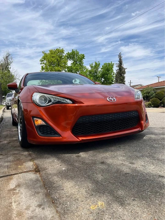 2014 Scion FR-S - Image 11 of 12
