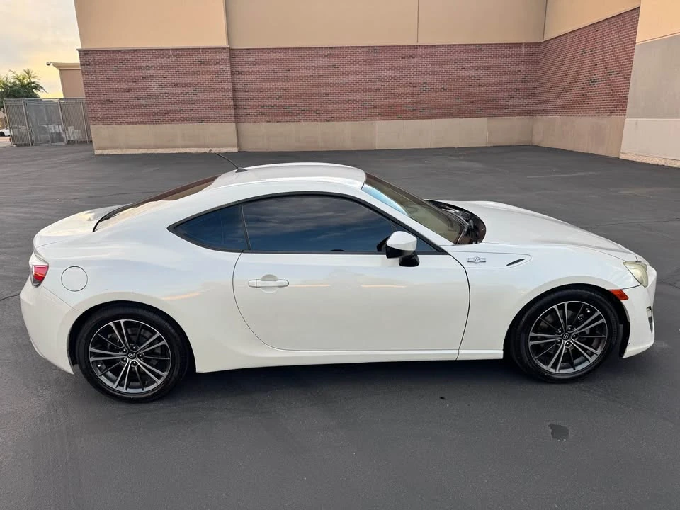 2014 Scion FR-S - Image 8 of 19