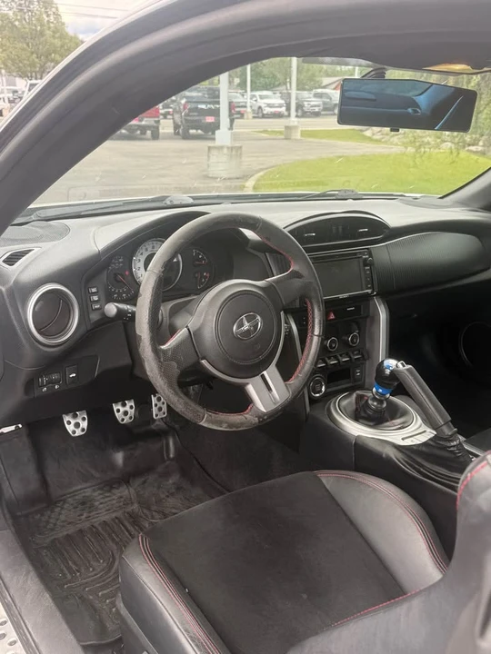 2014 Scion FR-S - Image 6 of 10
