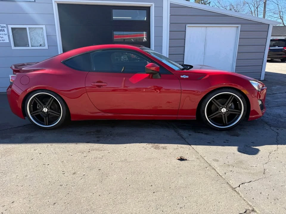 2014 Scion FR-S - Image 2 of 14