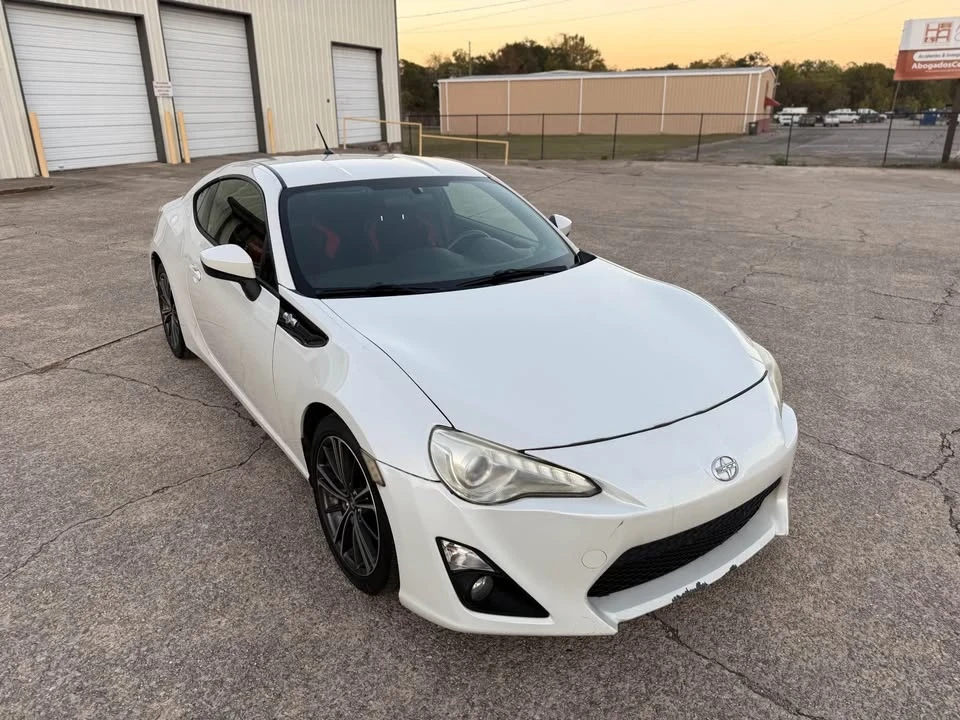 2014 Scion FR-S - Image 7 of 17