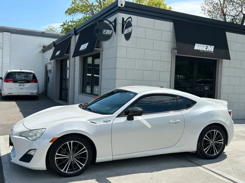 2014 Scion FR-S - Image 2 of 8