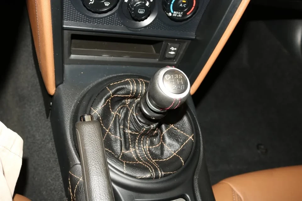 2014 Scion FR-S - Image 17 of 20