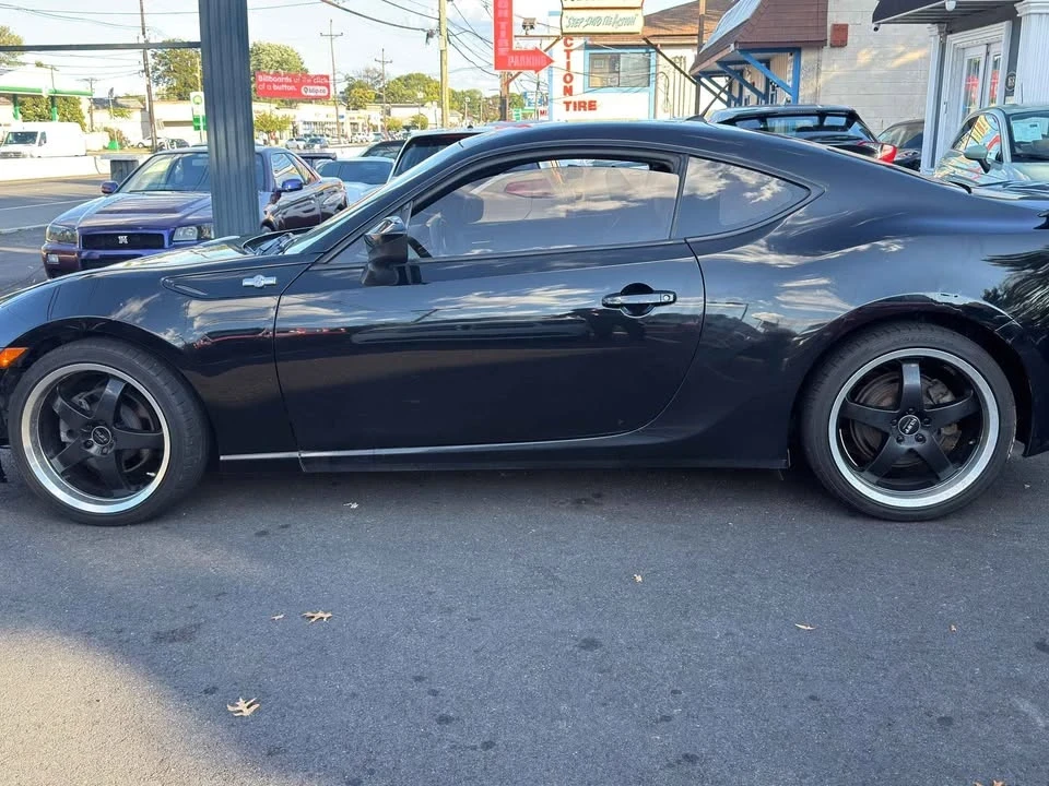 2014 Scion FR-S - Image 2 of 13