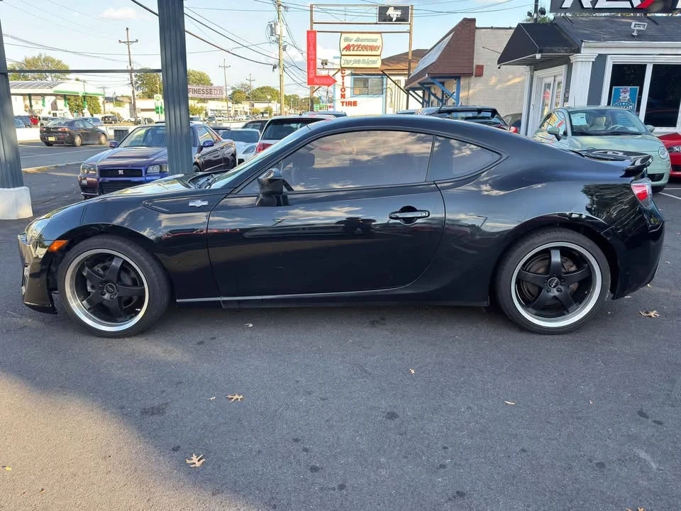 2014 Scion FR-S - Image 3 of 13