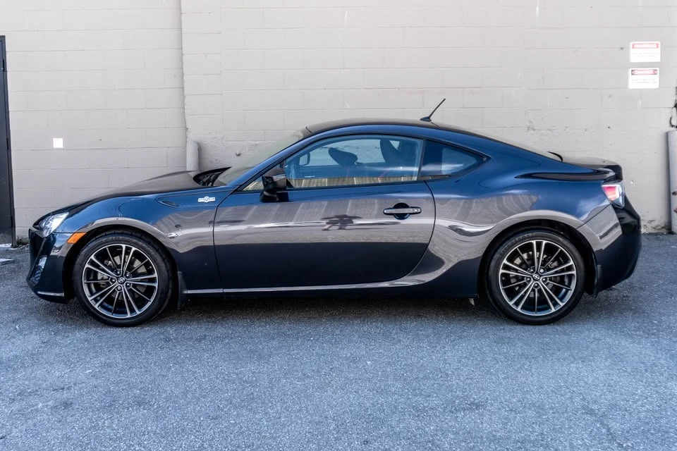 2014 Scion FR-S - Image 4 of 17