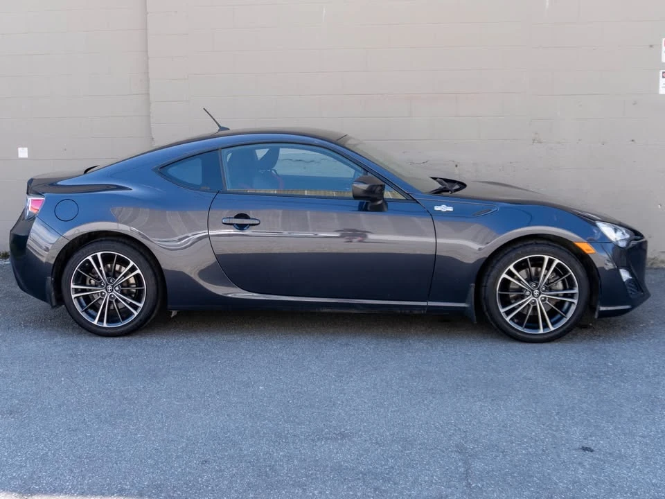 2014 Scion FR-S - Image 8 of 17